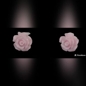 NWOT Pink Rose EARRINGS